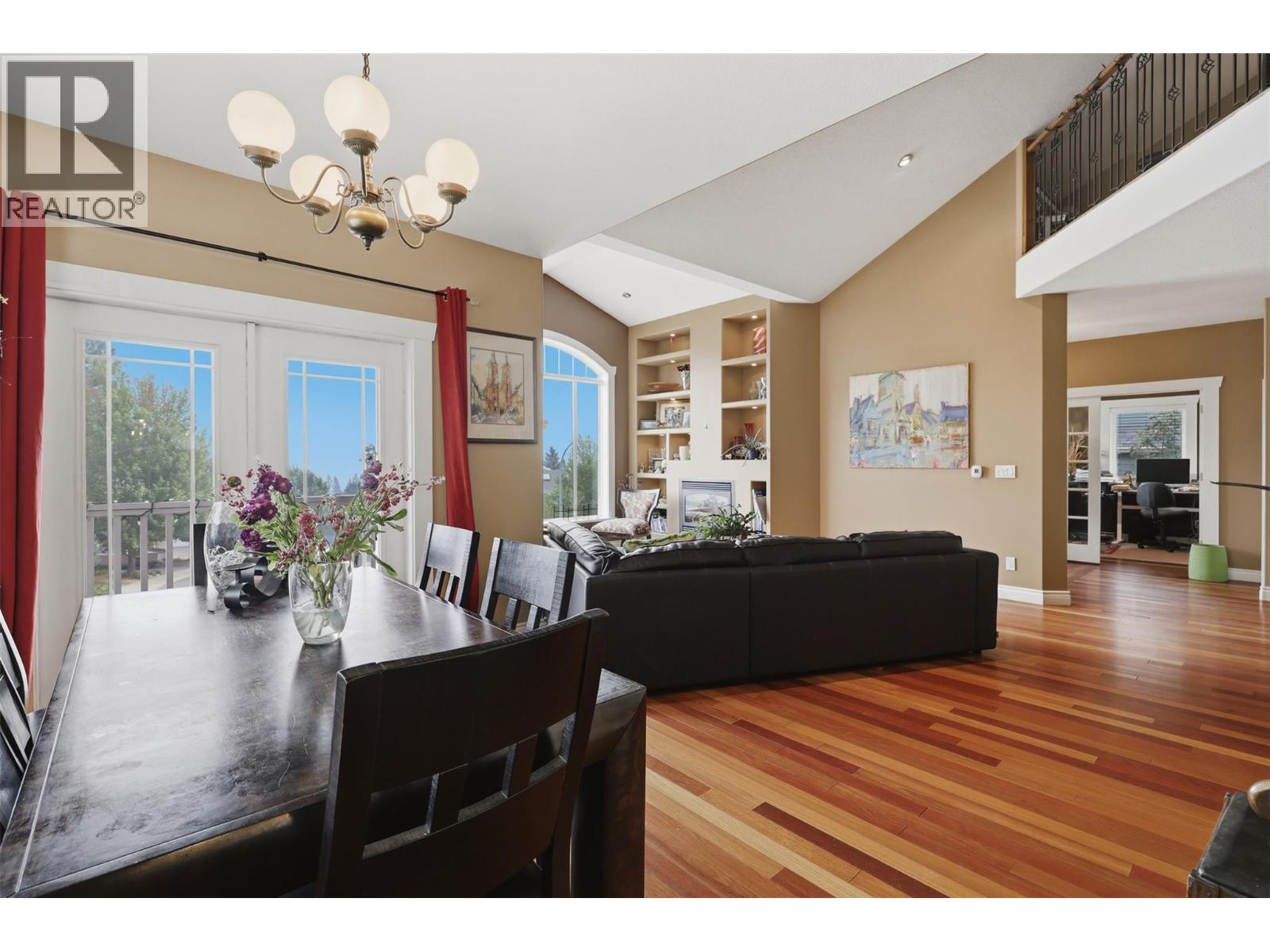 450 Azure Place - 9