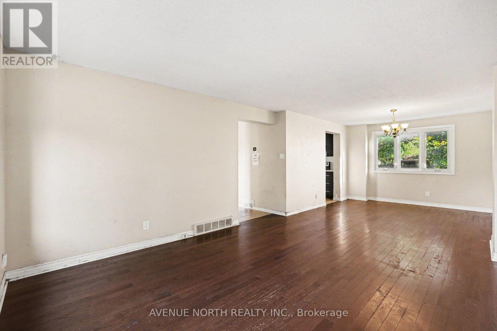 68 DOWNSVIEW CRESCENT, Ottawa — photo 10