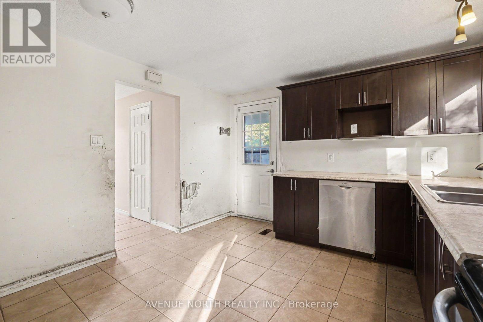 68 DOWNSVIEW CRESCENT, Ottawa — photo 11