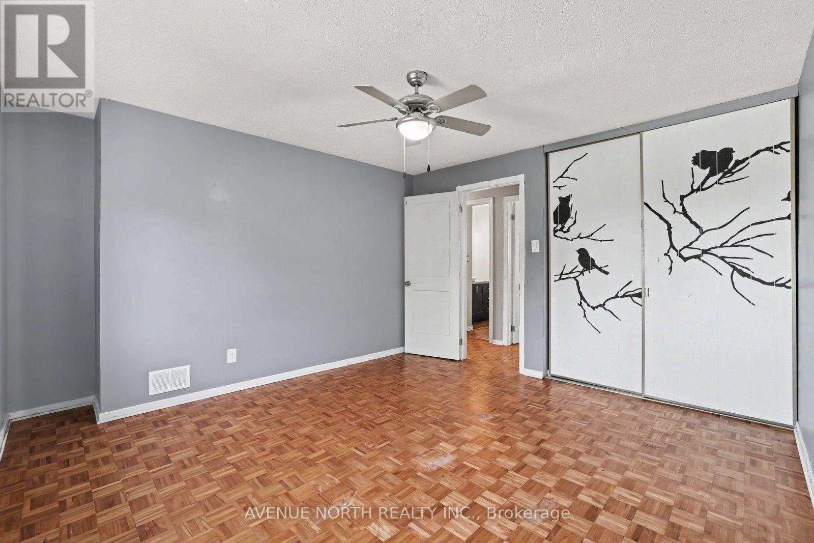 68 DOWNSVIEW CRESCENT - 14