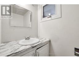 68 Downsview Crescent, Ottawa, ON K2G0A5 Photo 12