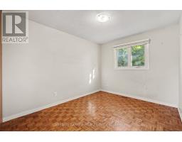 68 Downsview Crescent, Ottawa, ON K2G0A5 Photo 16