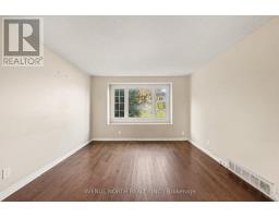 68 Downsview Crescent, Ottawa, ON K2G0A5 Photo 8