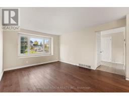 68 Downsview Crescent, Ottawa, ON K2G0A5 Photo 9