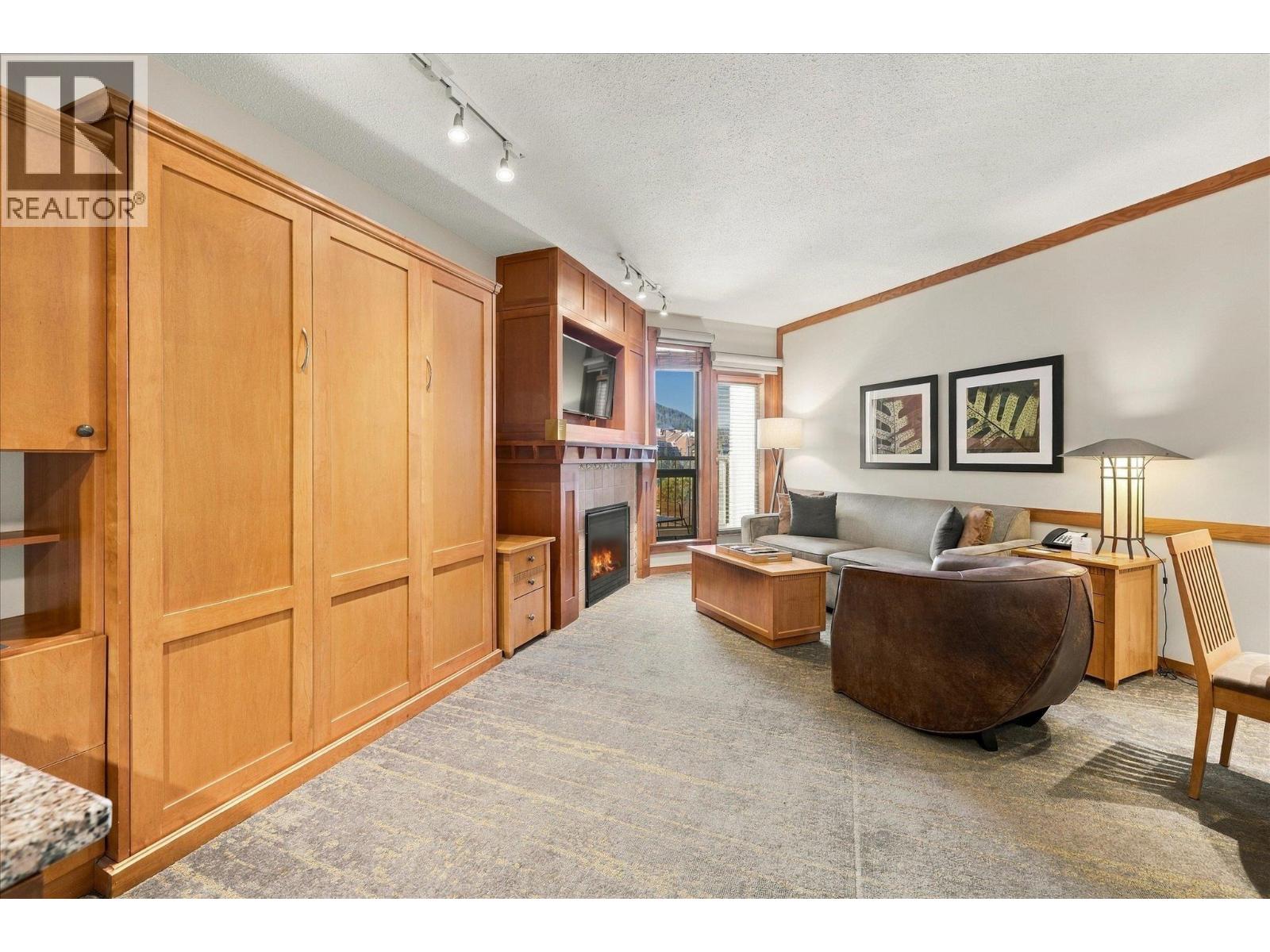 520 4320 SUNDIAL CRESCENT