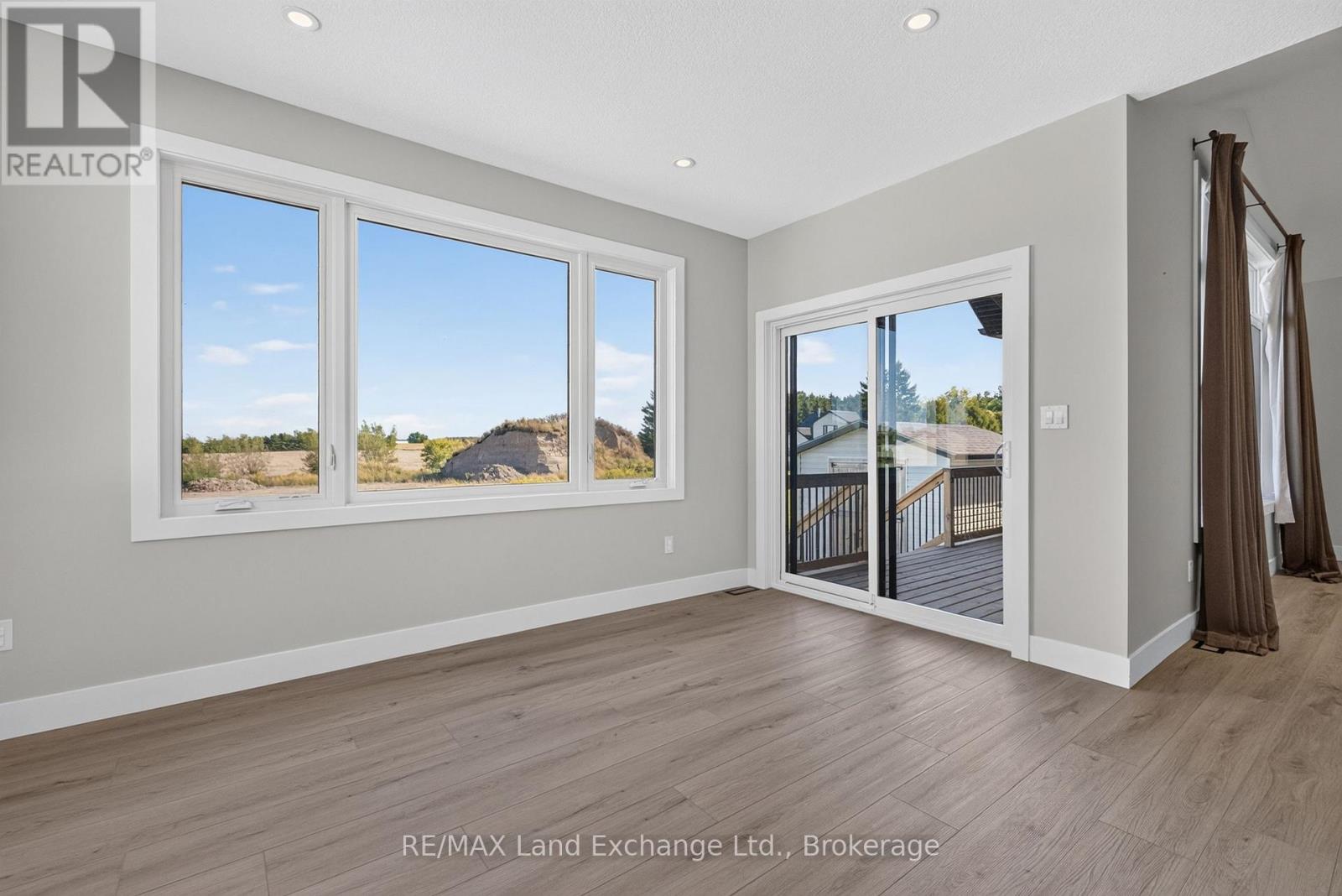 48 MCTAVISH CRESCENT, Huron-Kinloss — photo 11