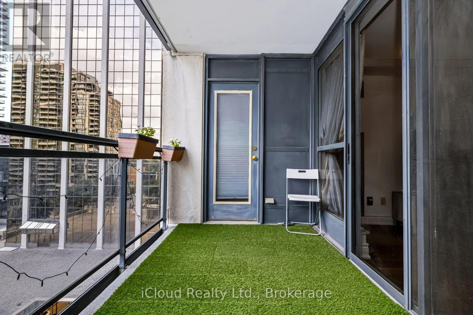 #800 18 HOLLYWOOD AVENUE - Image 33
