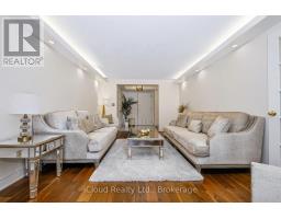 800 - 18 Hollywood Avenue, Toronto, ON M2N6P5 Photo 12