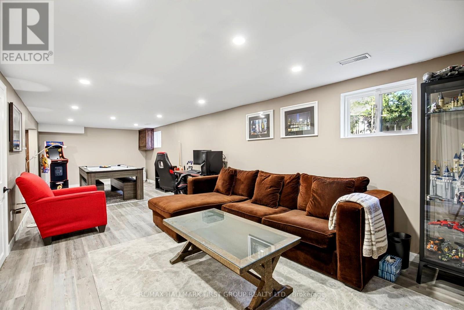 862 BOXWORTH PLACE - Image 39