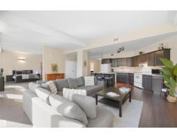 #302 10106 105 St Nw, Edmonton, AB T5J5E7 Photo 9
