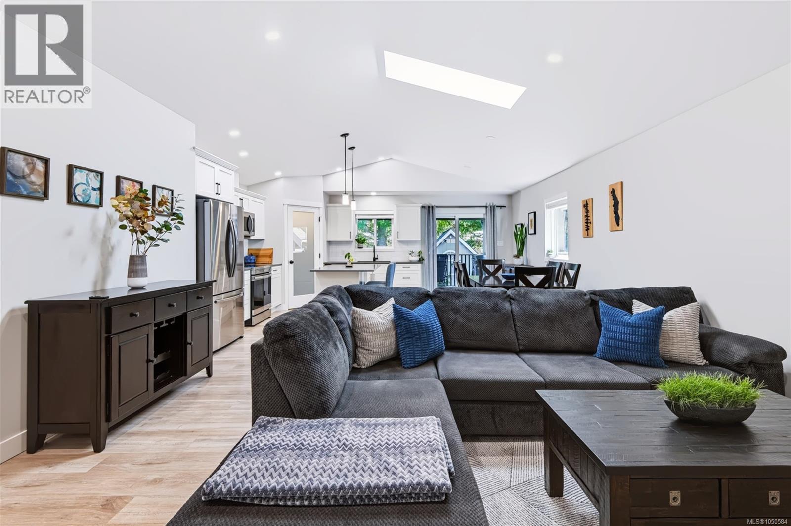 5112 Compton Rd - 4