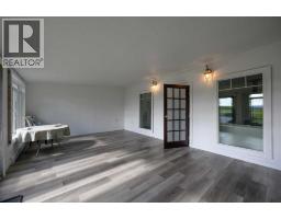 Pt. Of Sw-2376-6-w6 677 Highway, Woking, AB T0H3G0 Photo 19