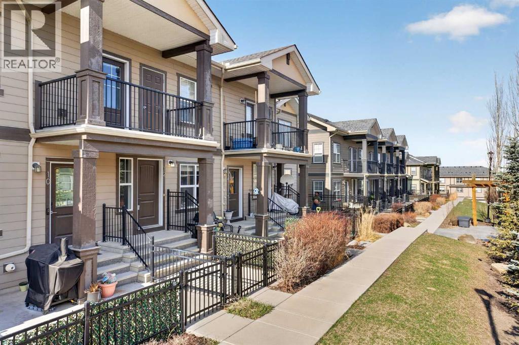 12 Evanscrest Gardens NW, Calgary