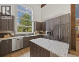 3324 Mamquam Road, Squamish, BC V8B0S6 Photo 13