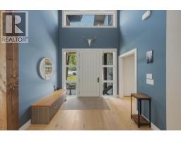 3324 Mamquam Road, Squamish, BC V8B0S6 Photo 15