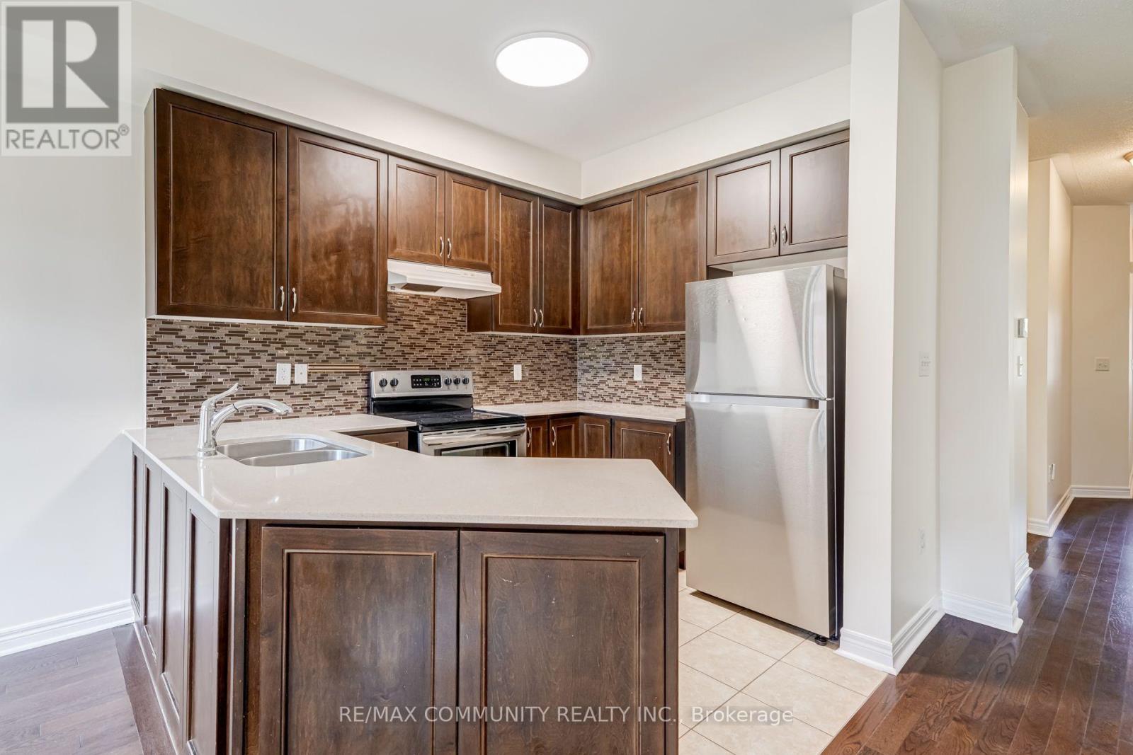 66 KEMPSFORD CRESCENT, Brampton (Northwest Brampton) — photo 12