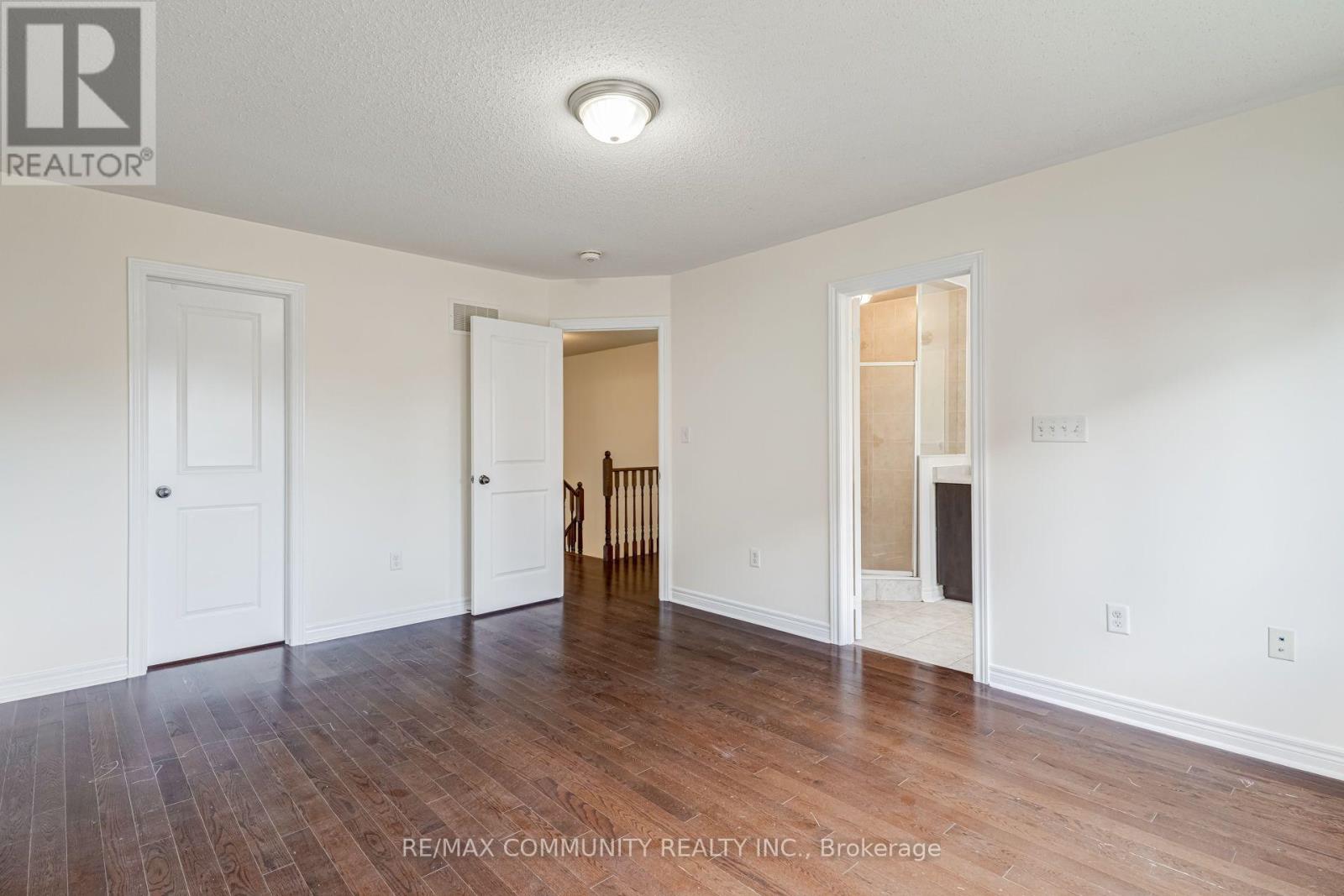 66 KEMPSFORD CRESCENT - 18