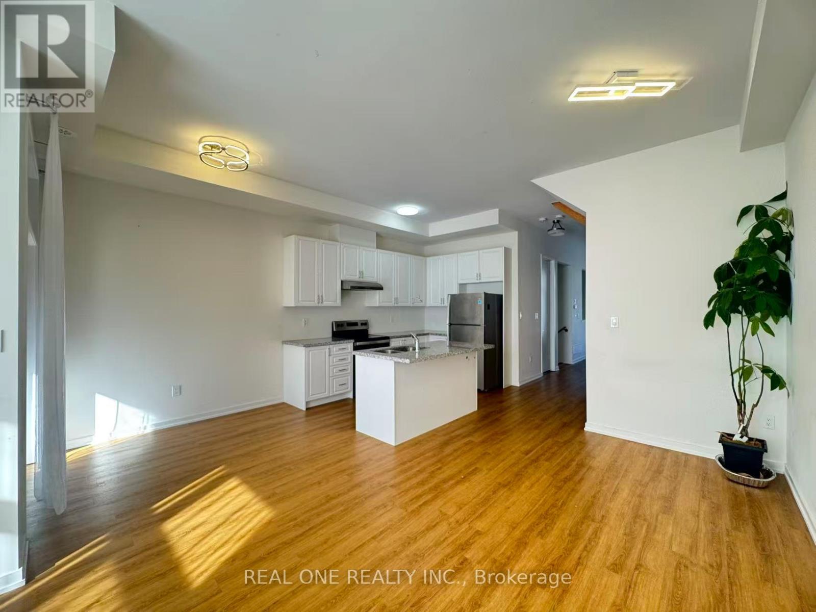 22 Andalusia Lane — photo 8