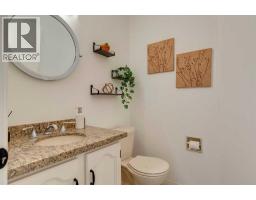 51 Straddock Crescent SW - photo 24