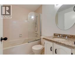 51 Straddock Crescent SW - photo 32