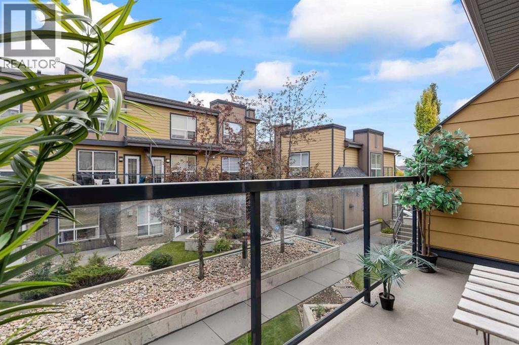 #208 2426 34 Avenue SW - 25