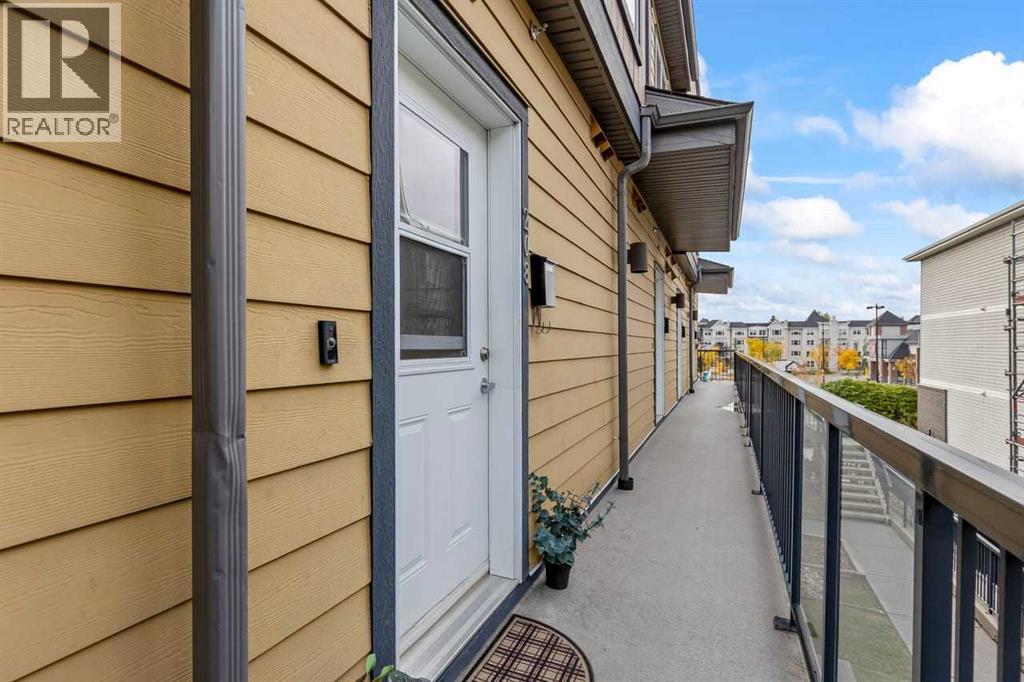 #208 2426 34 Avenue SW - 27