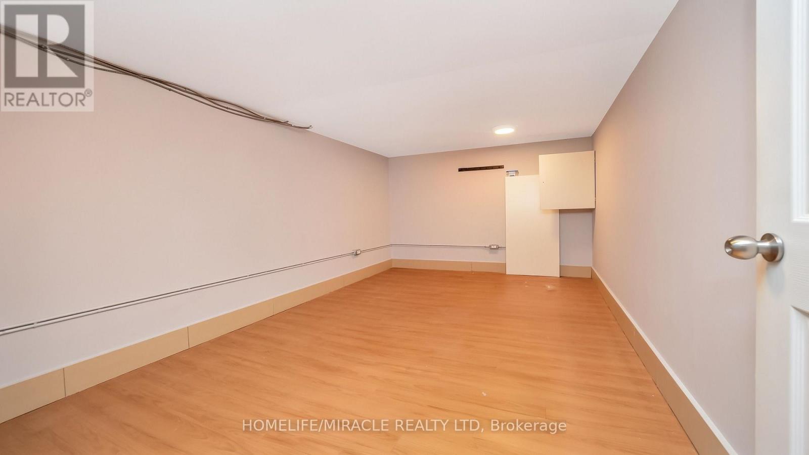 259 LAKESHORE ROAD E, Mississauga (Port Credit) — photo 28