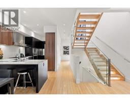 2220 32 Avenue Sw, Calgary, AB T2T1X1 Photo 20