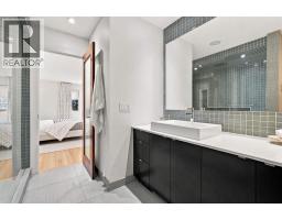 2220 32 Avenue Sw, Calgary, AB T2T1X1 Photo 27
