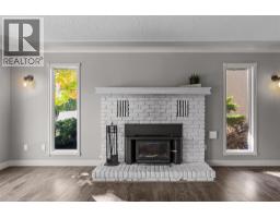 Bedroom - 534 Glenmeadows Road, Kelowna, BC V1V1Y7 Photo 17