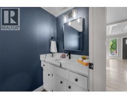 534 Glenmeadows Road, Kelowna, BC V1V1Y7 Photo 26