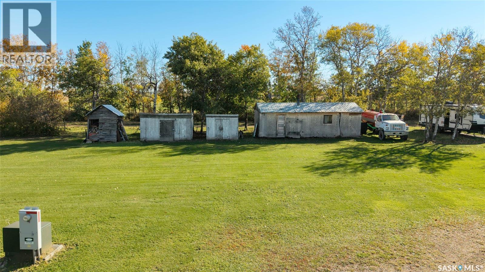 Schoen farm, Loon Lake Rm No. 561 — photo 46