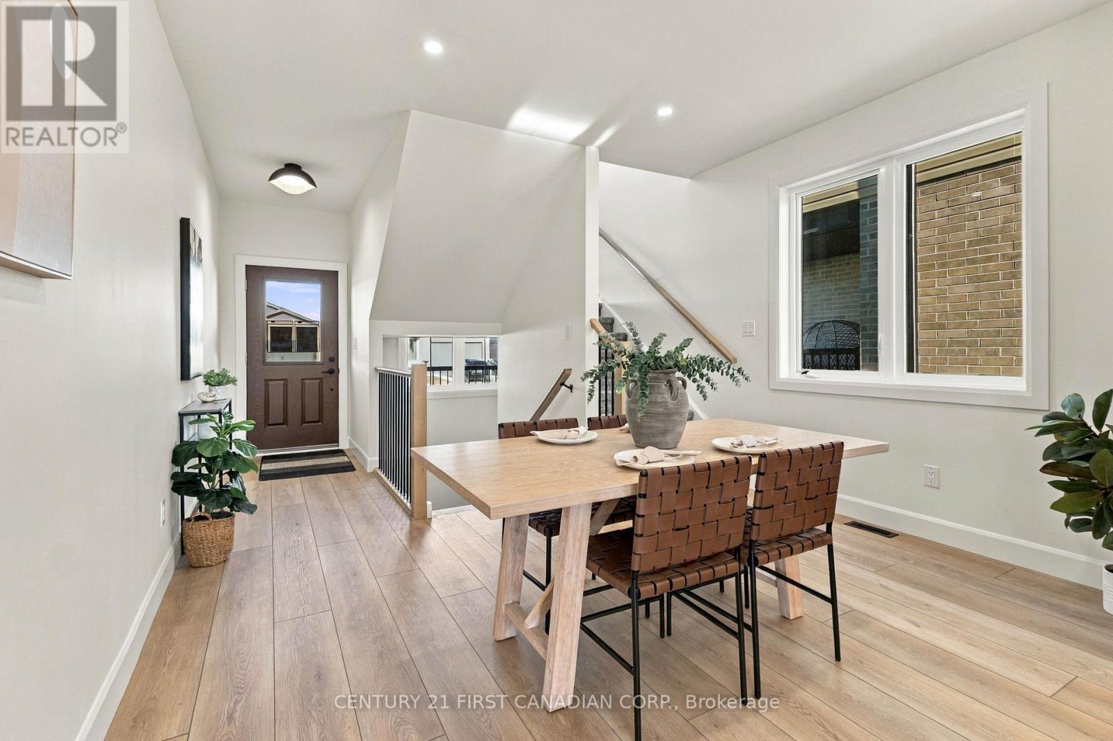 30 SHELDABREN STREET, North Middlesex (Ailsa Craig) — photo 10