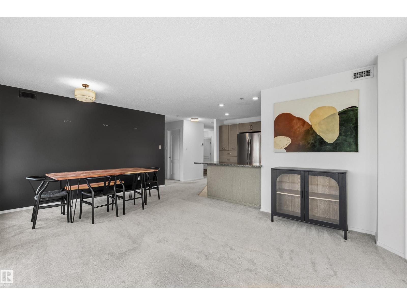 #309 8909 100 ST NW - 12