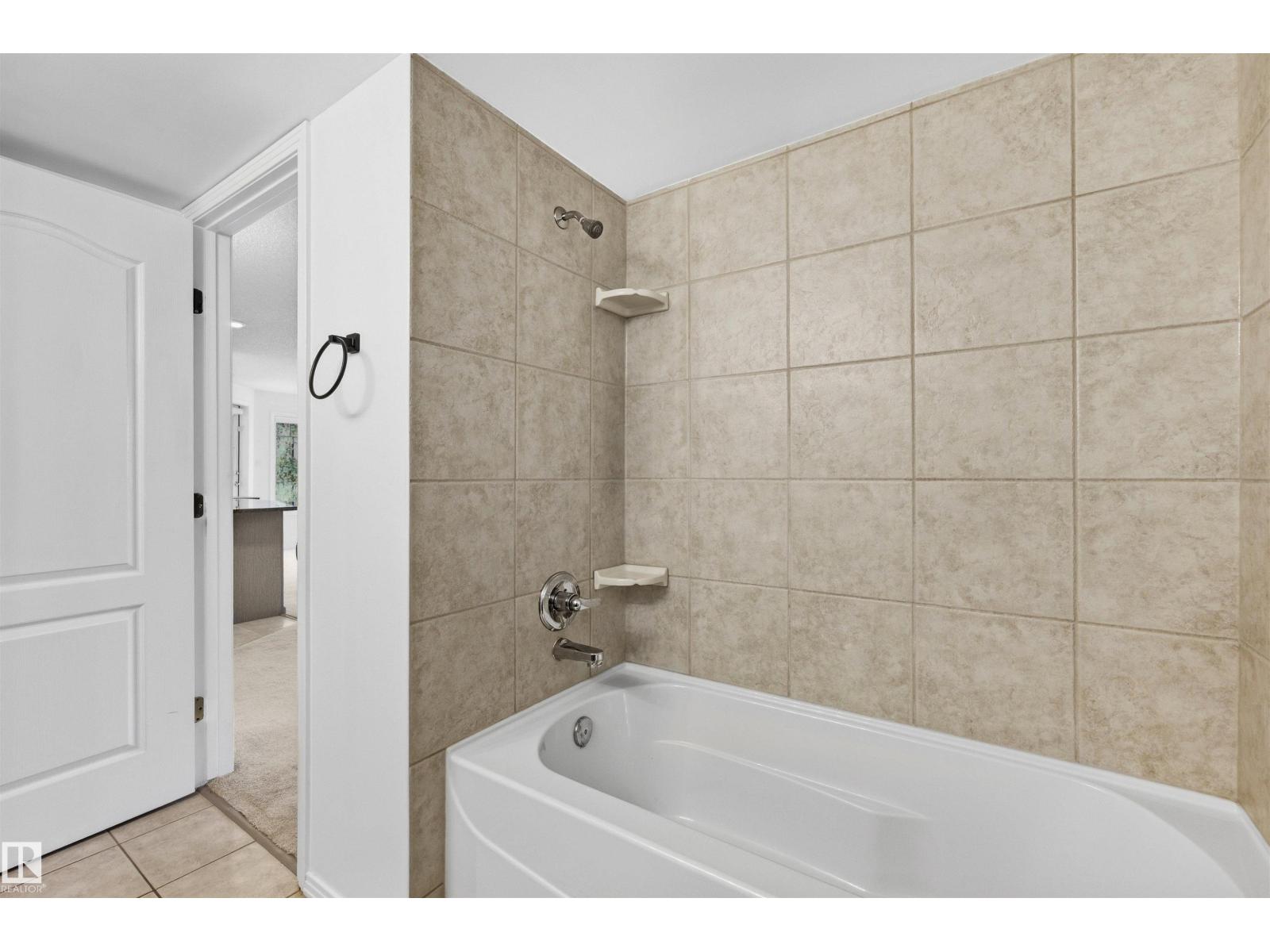 #309 8909 100 ST NW - 19