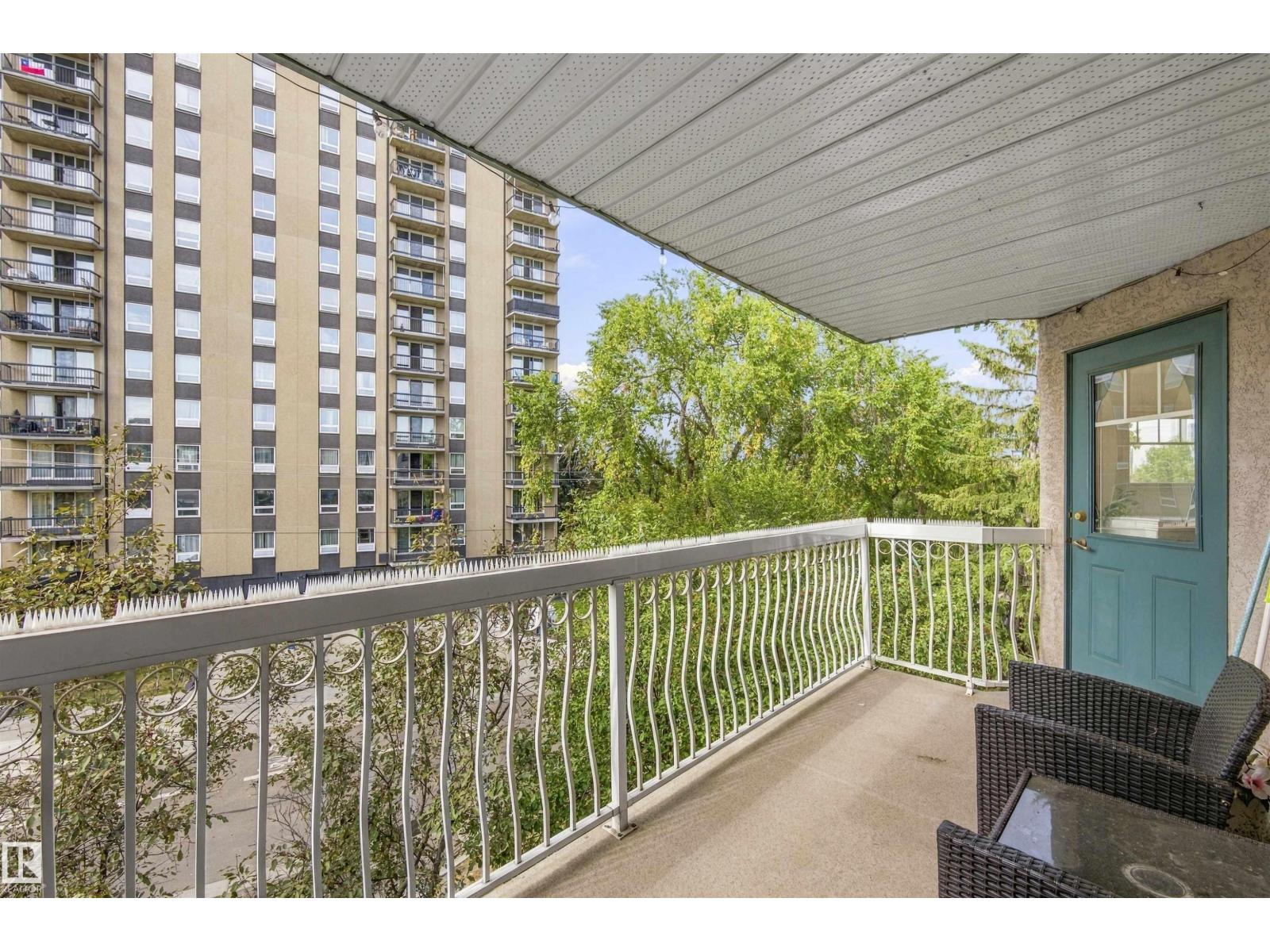 #309 8909 100 ST NW - 22