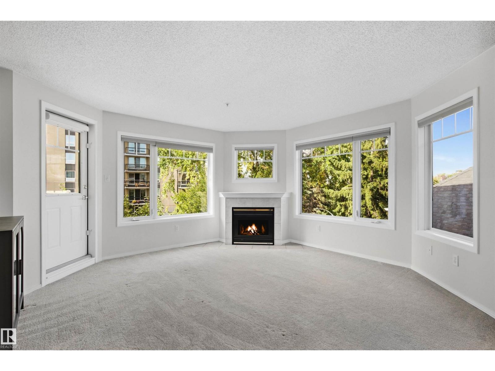 #309 8909 100 ST NW - 9