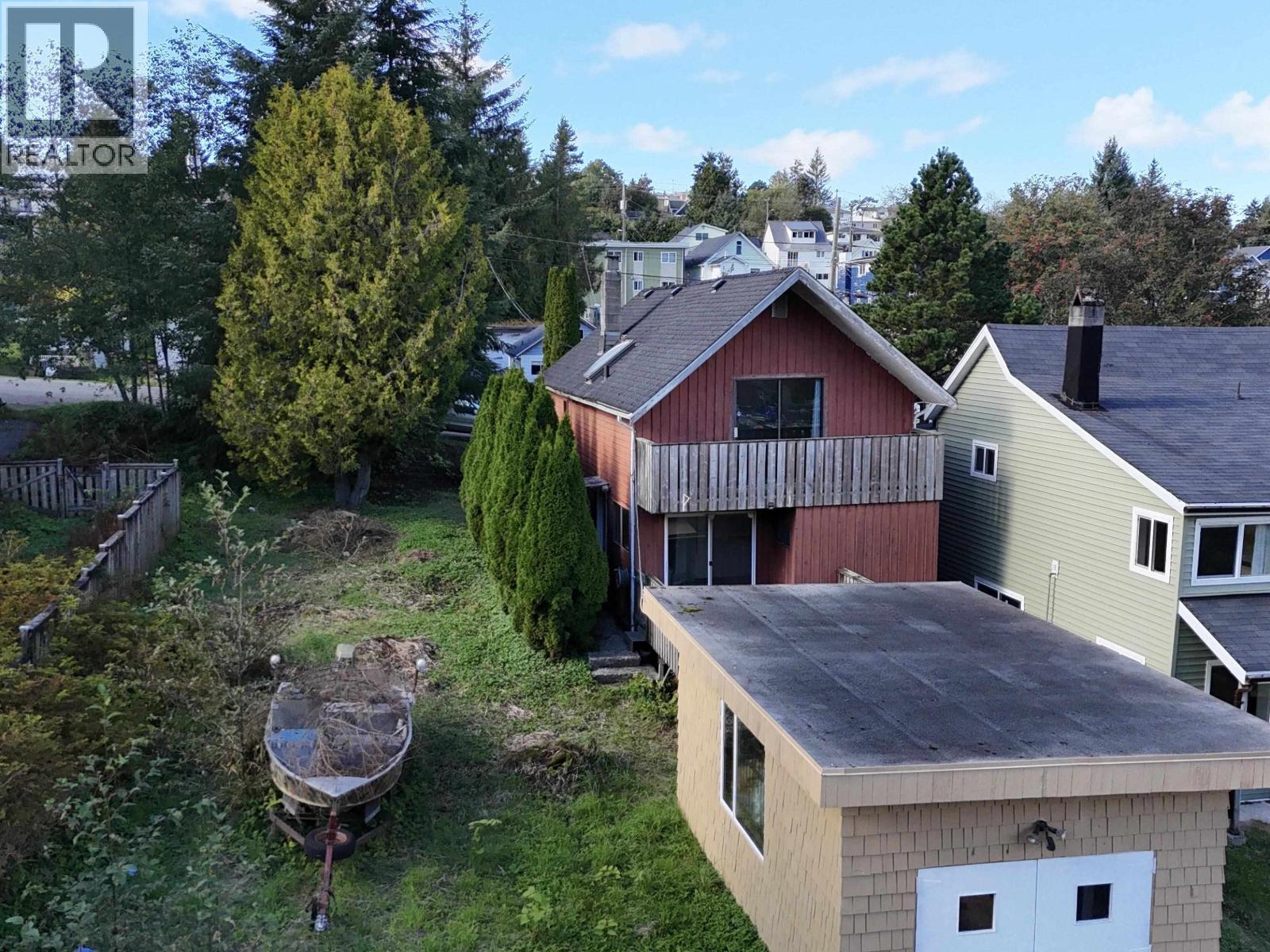 537 W 9TH AVENUE - 24