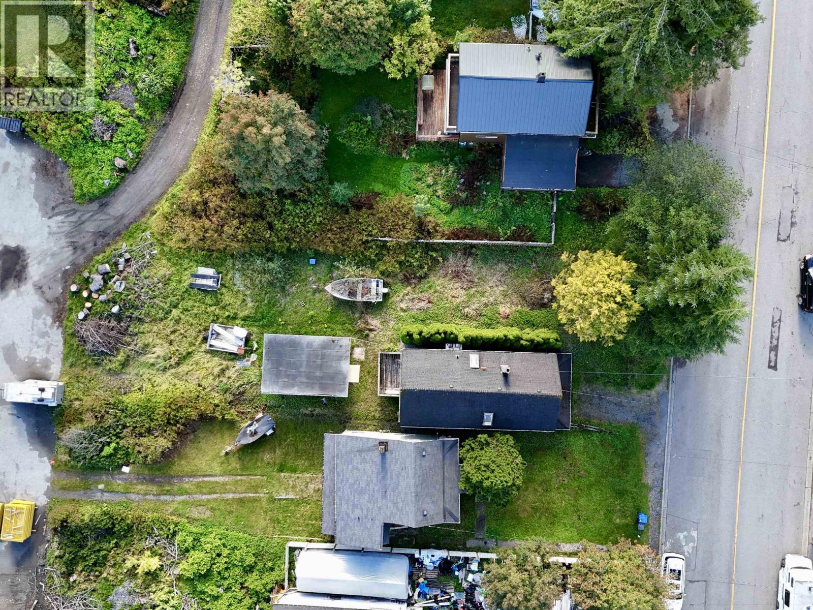 537 W 9TH AVENUE - Image 27