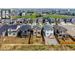 538 Malahat Green W, Lethbridge, AB T1J5W4 Photo 37