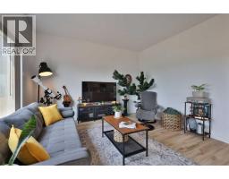538 Malahat Green W, Lethbridge, AB T1J5W4 Photo 17
