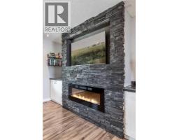 Bedroom - 10 Chow Avenue Se, Medicine Hat, AB T1B2T1 Photo 9