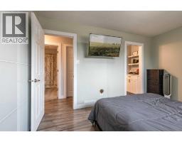 10 Chow Avenue Se, Medicine Hat, AB T1B2T1 Photo 20
