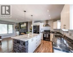 3pc Bathroom - 10 Chow Avenue Se, Medicine Hat, AB T1B2T1 Photo 14