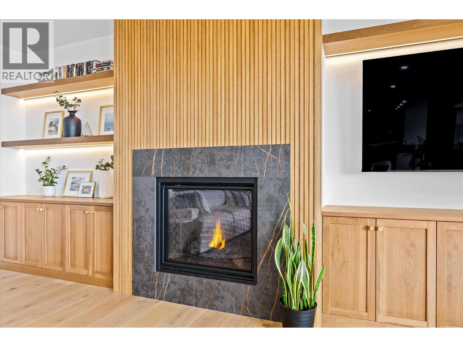 5631 Upper Mission Court - 12