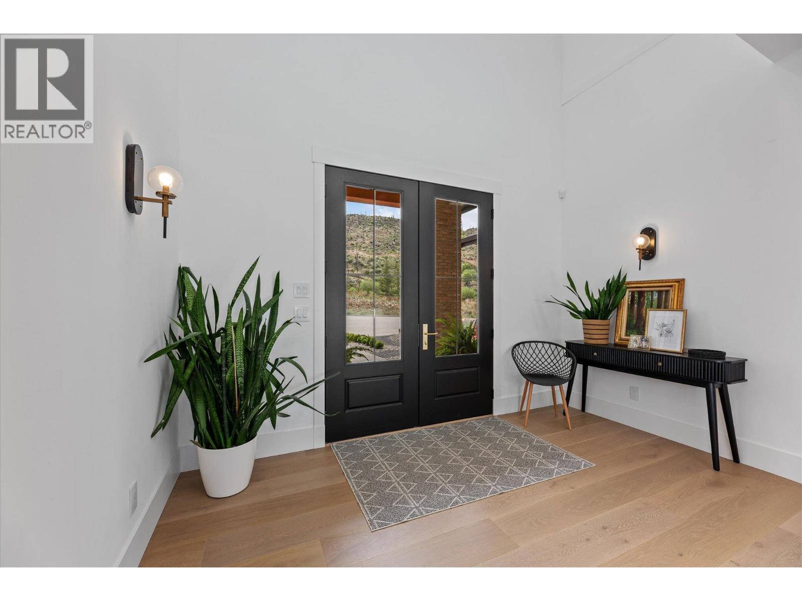 5631 Upper Mission Court - 6