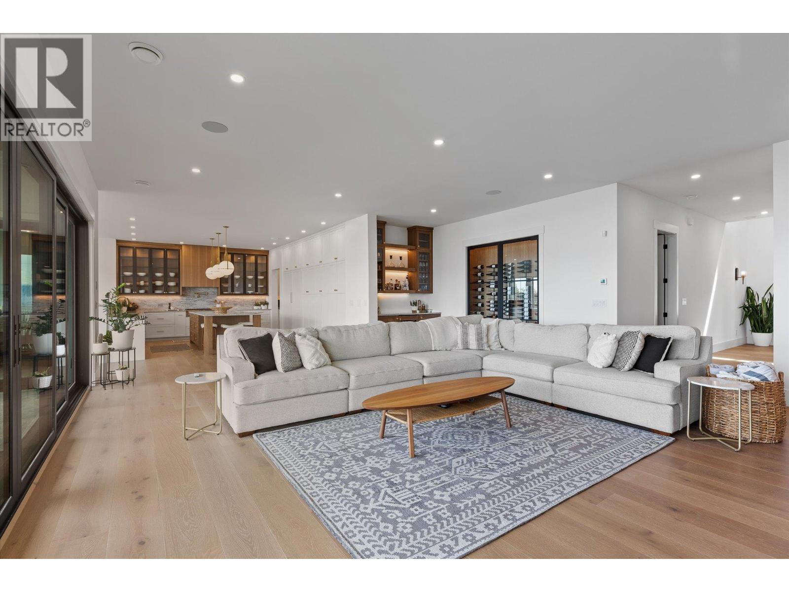 5631 Upper Mission Court, Kelowna