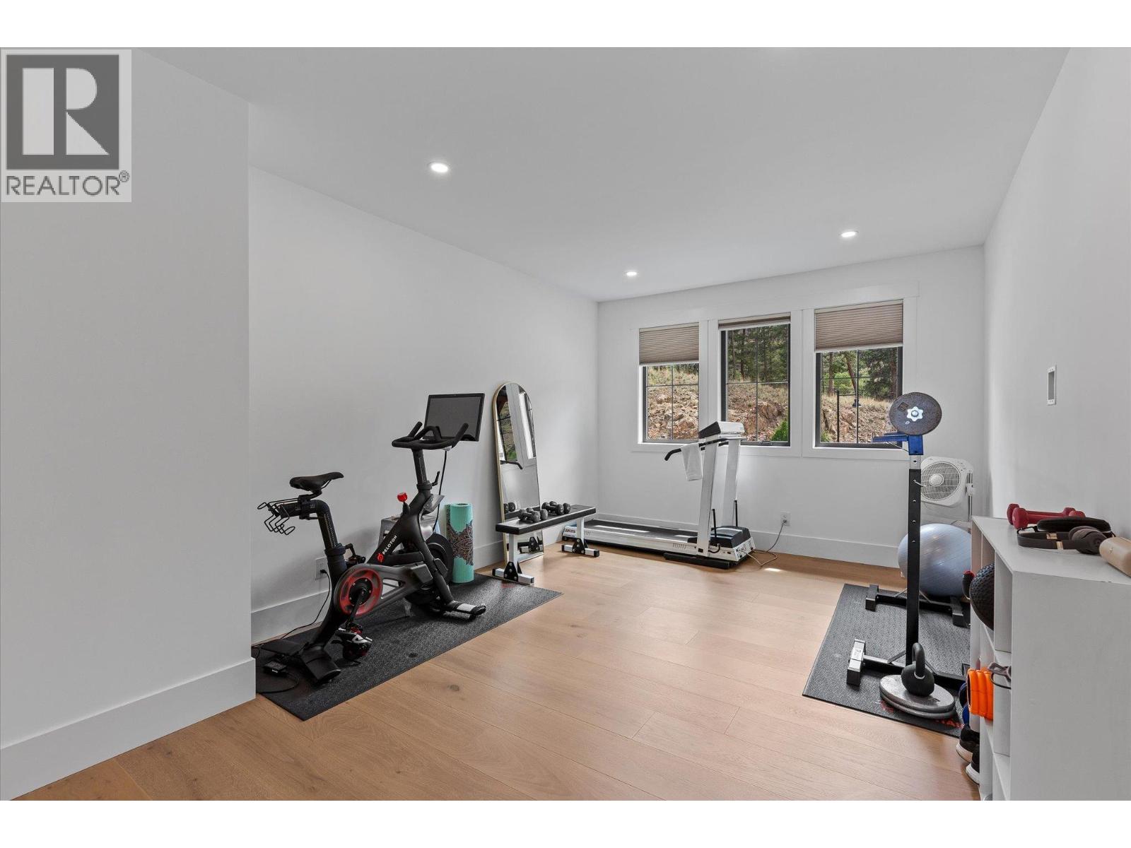 5631 Upper Mission Court - 39