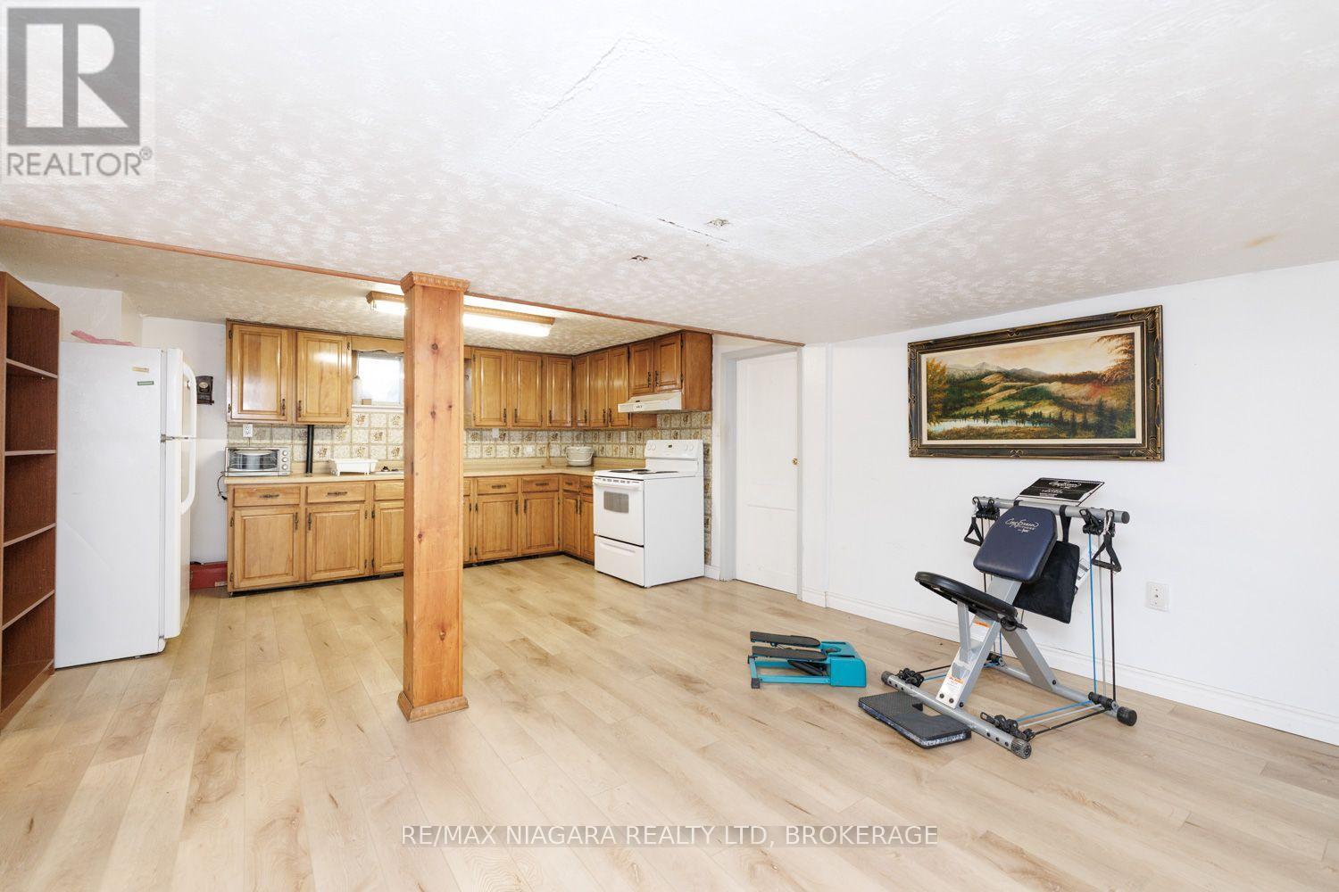 6424 CORWIN CRESCENT - 26