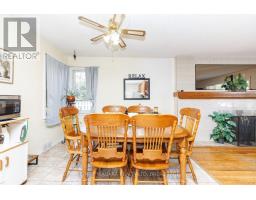 Kitchen - 6424 Corwin Crescent, Niagara Falls, ON L2G2M2 Photo 13